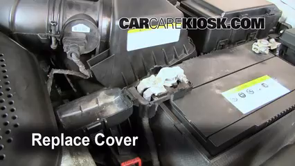 Battery Replacement: 2006-2011 Hyundai Azera - 2007 Hyundai Azera SE 3 ...